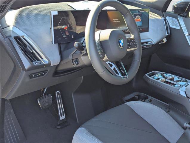 Used 2026 BMW iX xDrive45 w/ M Sport Package image 3