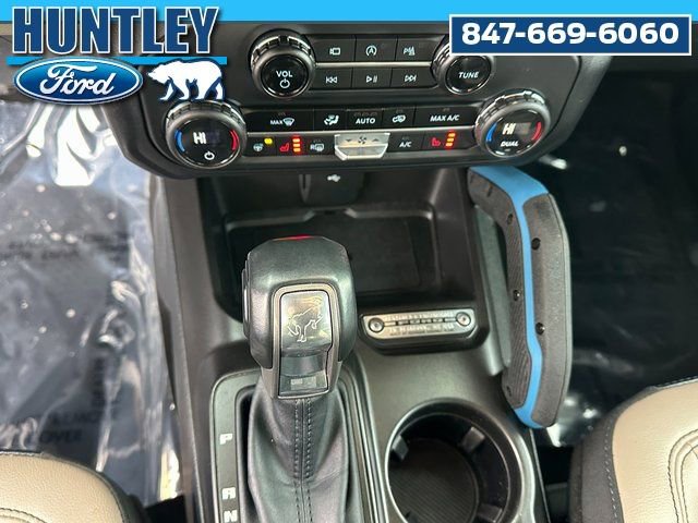 Used 2023 Ford Bronco Wildtrak image 23