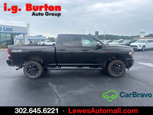 Used 2022 RAM 2500 Big Horn w/ Night Edition AWD/4WD image 2