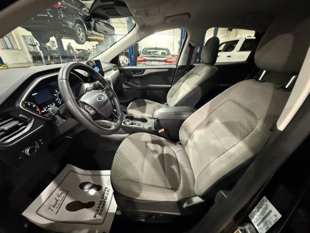 Used 2022 Ford Escape SE w/ Convenience Package AWD/4WD image 12