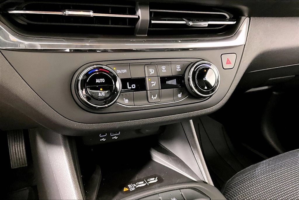 Certified 2026 Buick Envista Preferred w/ Convenience I Package FWD image 14