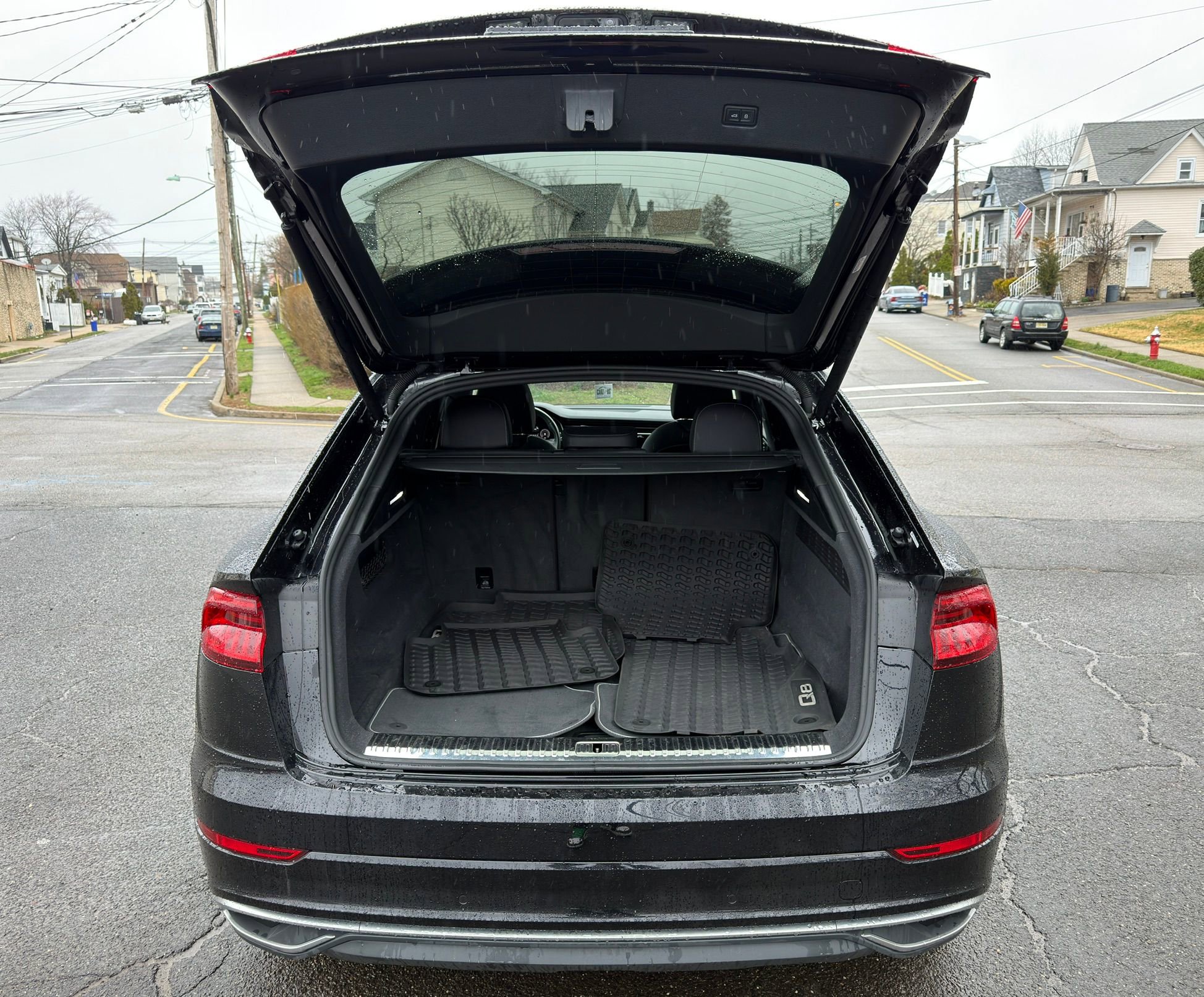 Used 2019 Audi Q8 Premium Plus w/ Premium Plus image 12