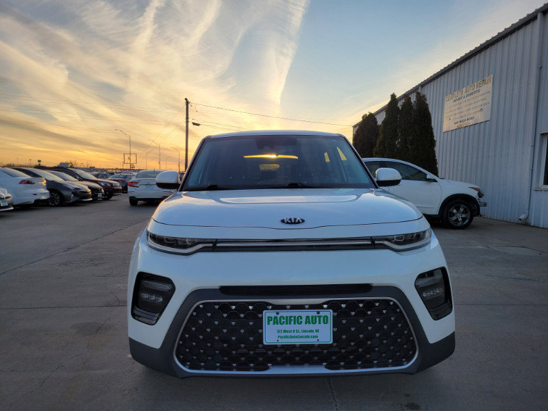 Used 2020 Kia Soul EX w/ Option Group 015 FWD image 2
