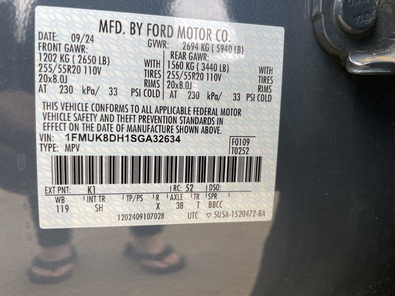 Used 2025 Ford Explorer Active w/ Active Comfort Package image 11