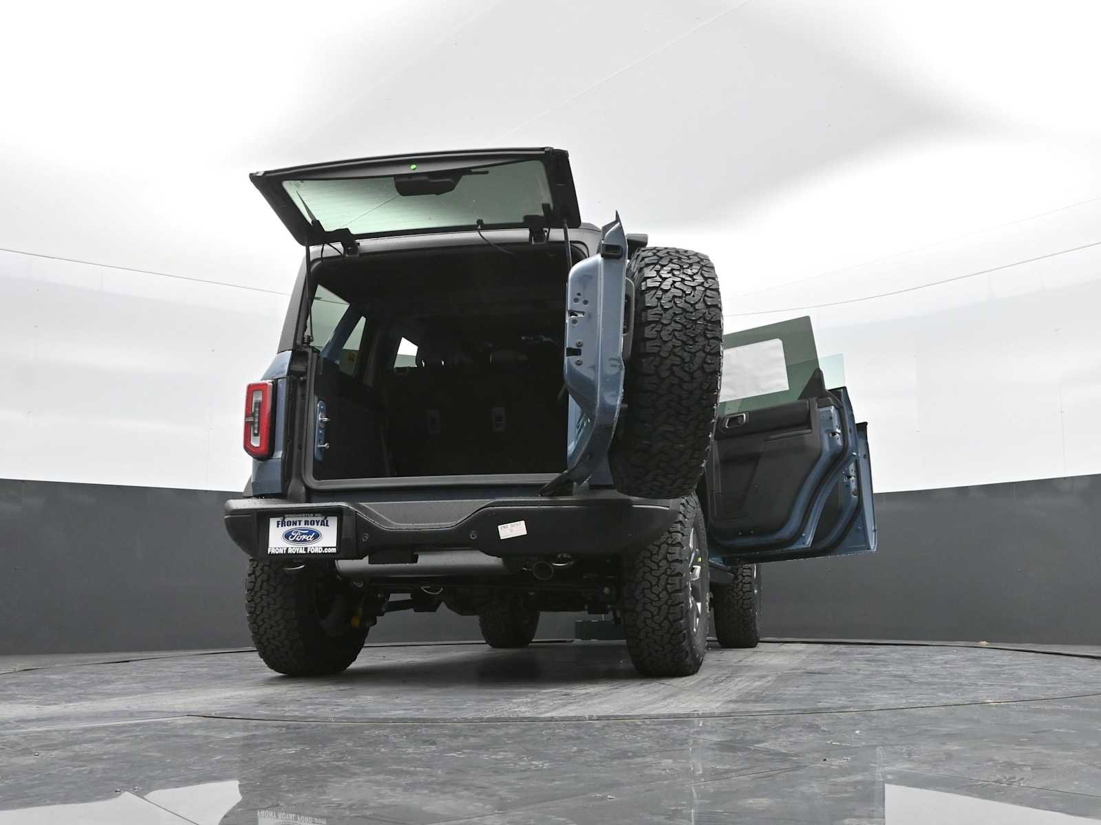 New 2025 Ford Bronco Badlands image 70