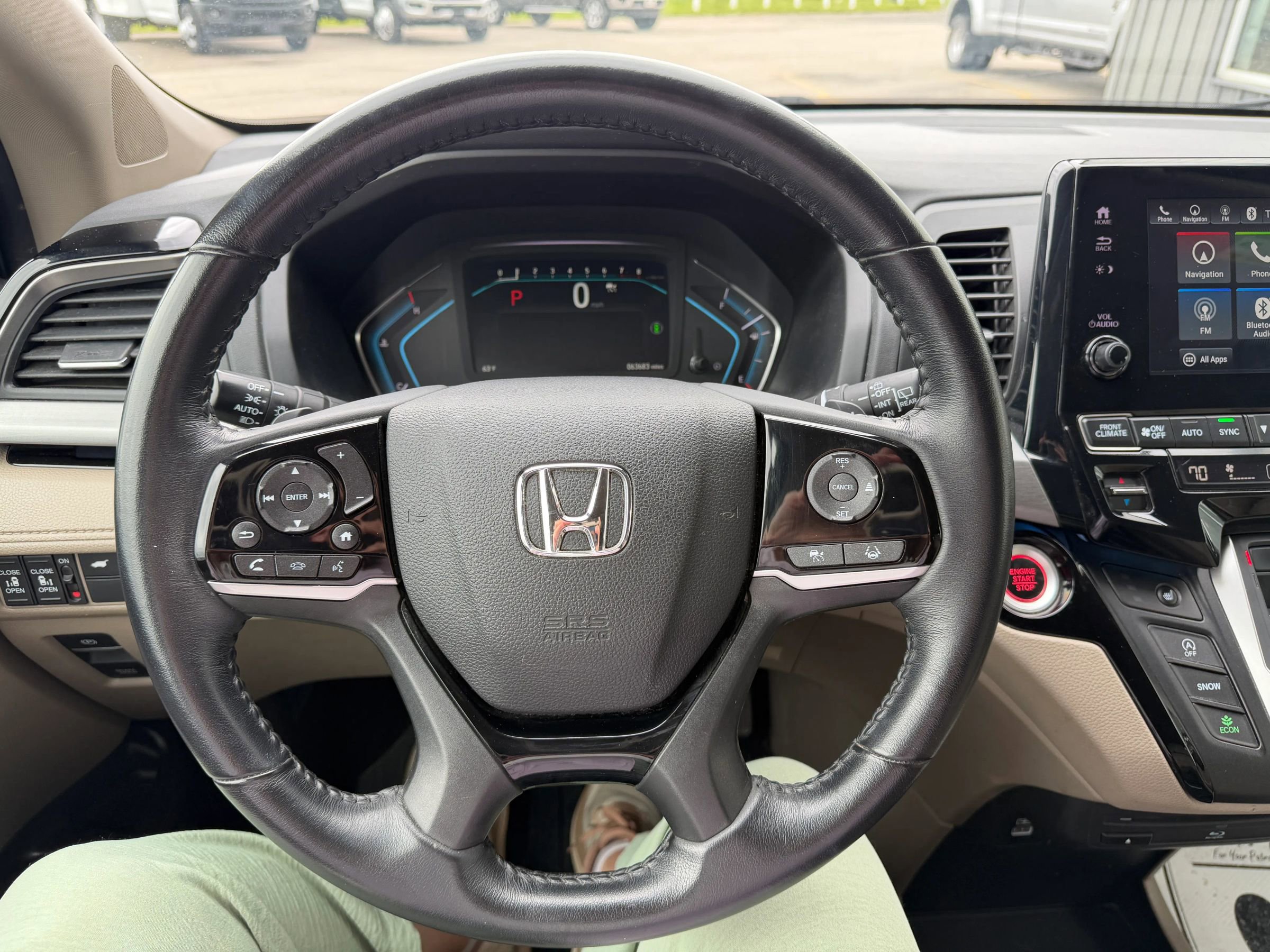 Used 2023 Honda Odyssey Touring image 11