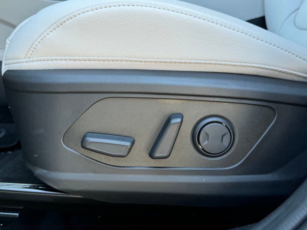 New 2025 Hyundai Tucson SEL FWD image 9