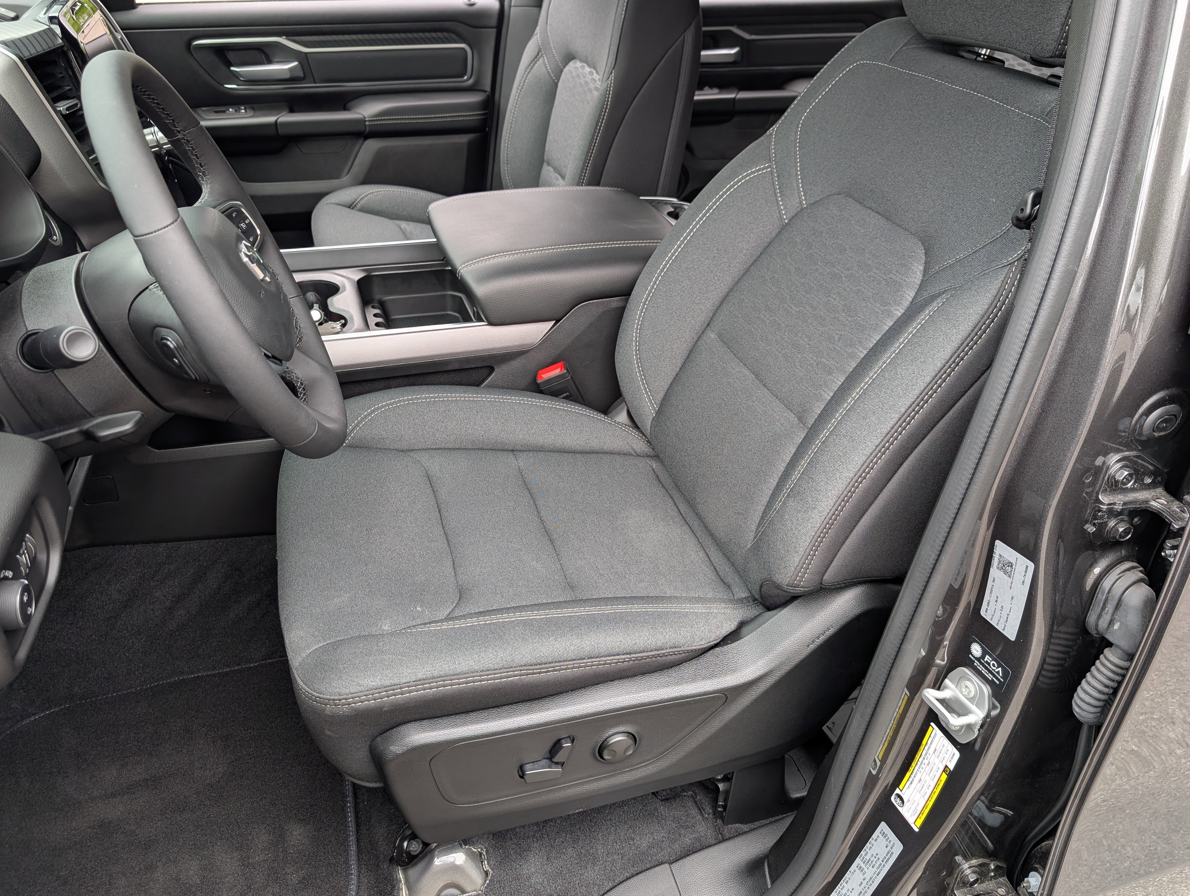Used 2026 RAM 1500 Big Horn AWD/4WD image 16