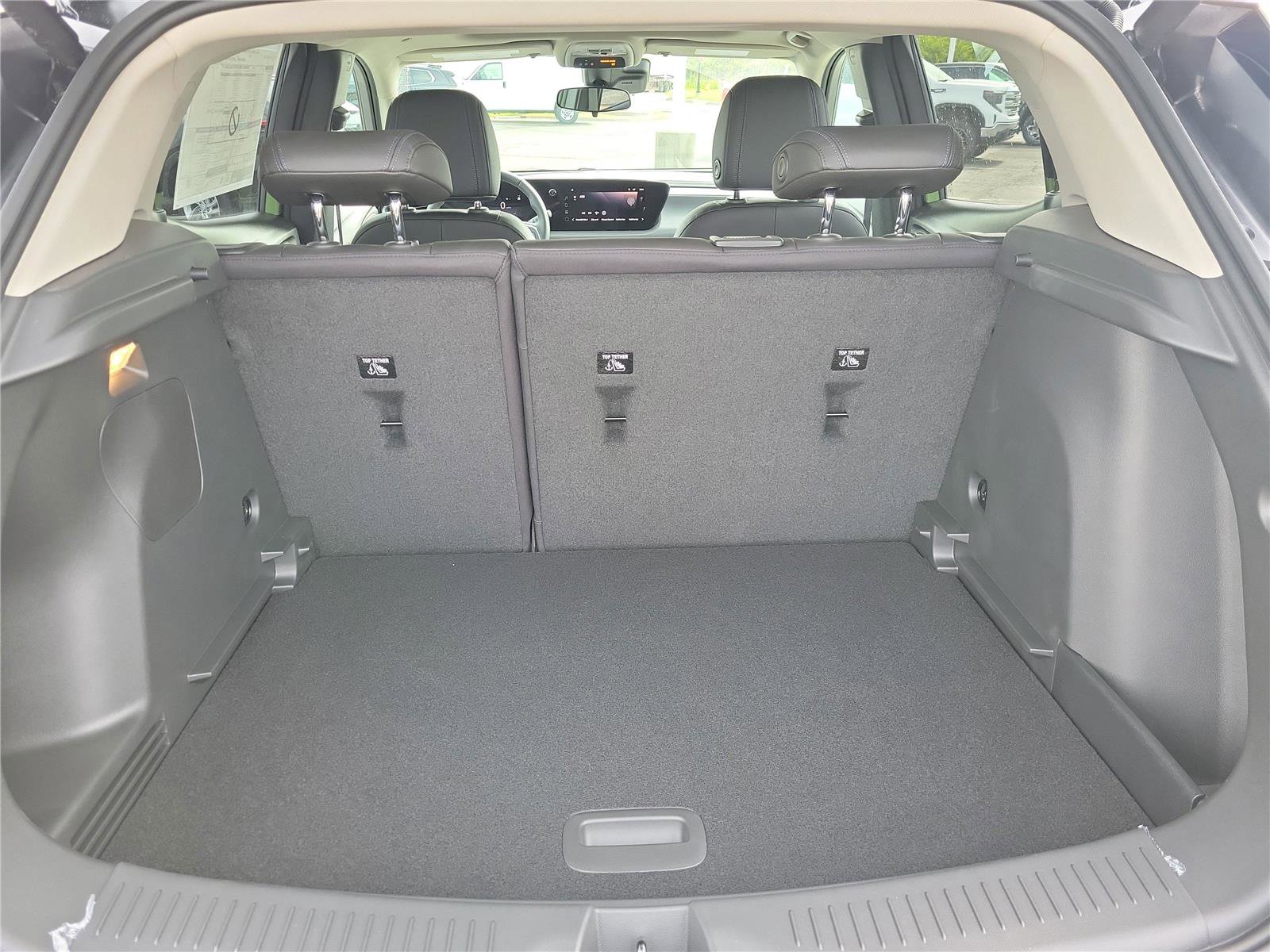 New 2026 Buick Encore GX Sport Touring w/ Comfort Package AWD/4WD image 9