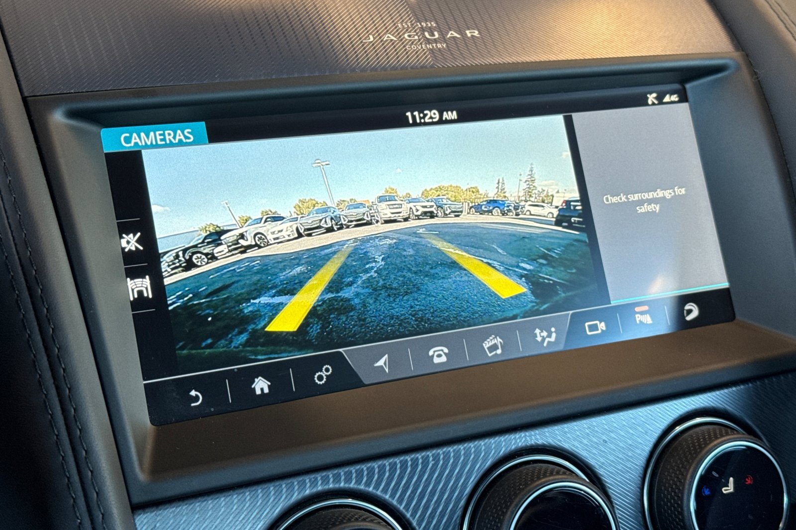 Used 2023 Jaguar F-TYPE R-Dynamic image 22