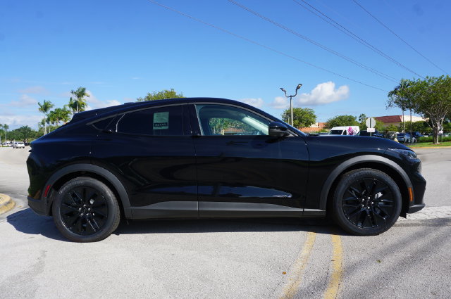 New 2026 Ford Mustang Mach-E Select w/ Comfort Package Lite RWD image 22