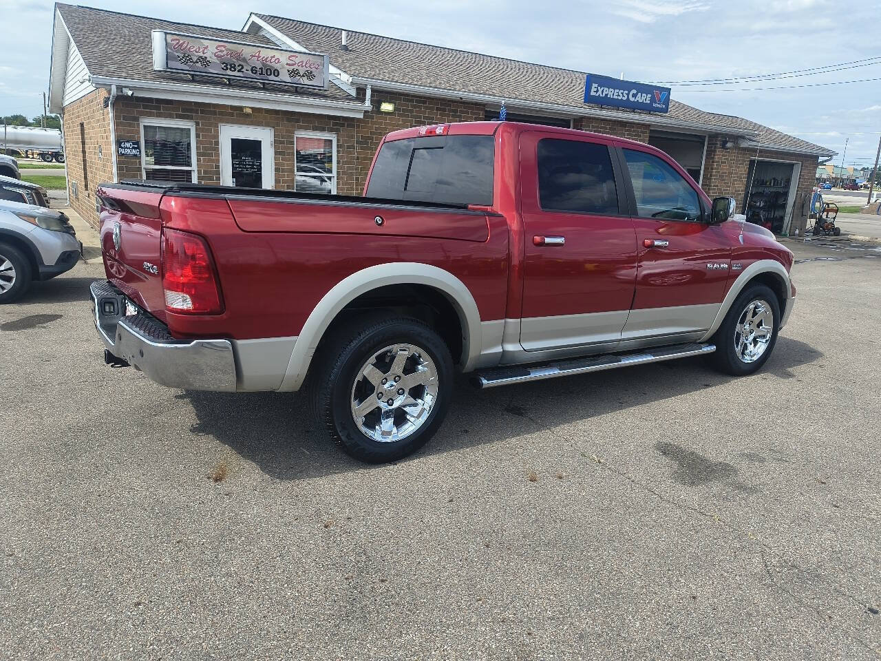 Used 2010 Dodge Ram 1500 Truck Laramie w/ Protection Group AWD/4WD image 5
