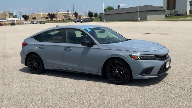 Used 2024 Honda Civic Sport image 2