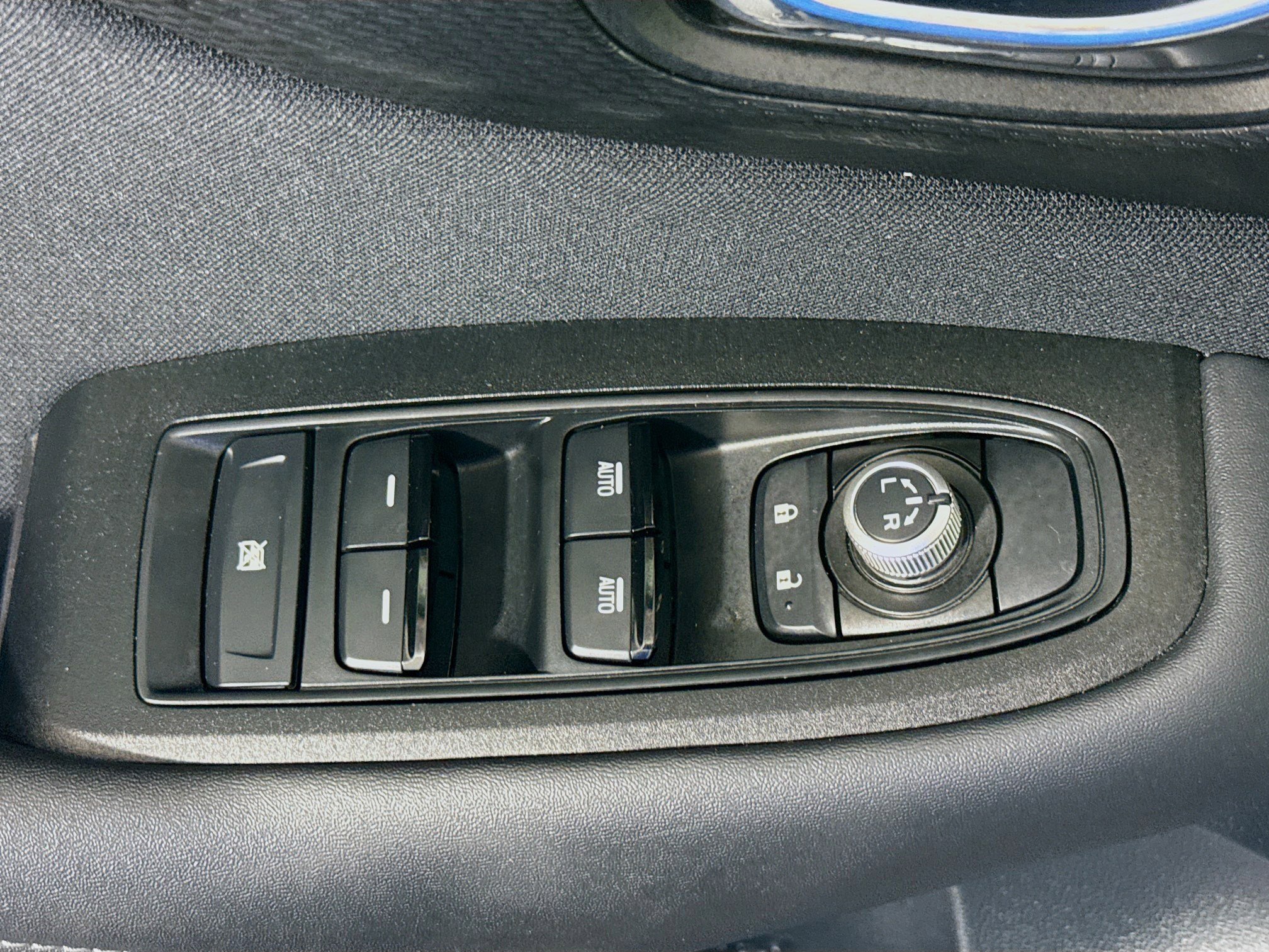 Used 2022 Subaru Outback Premium AWD/4WD image 24