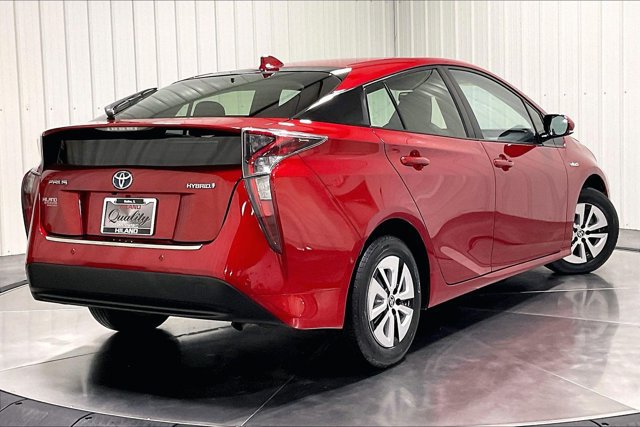 Used 2017 Toyota Prius Four w/ Advanced Technology Package FWD image 13
