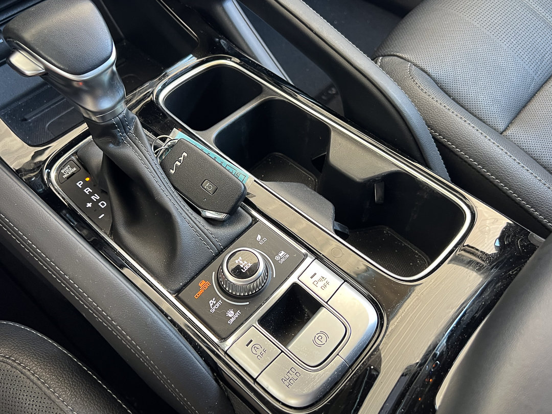 Used 2022 Kia Telluride EX w/ EX Premium Package AWD/4WD image 26