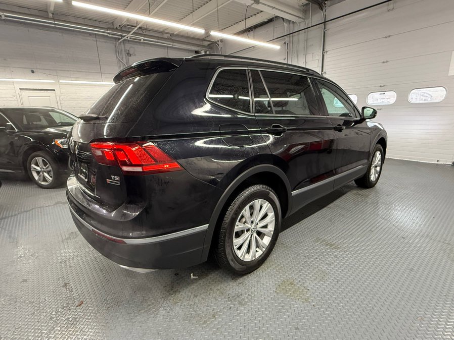 Used 2018 Volkswagen Tiguan SE AWD/4WD image 7