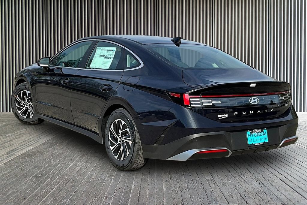 New 2026 Hyundai Sonata Blue FWD image 3
