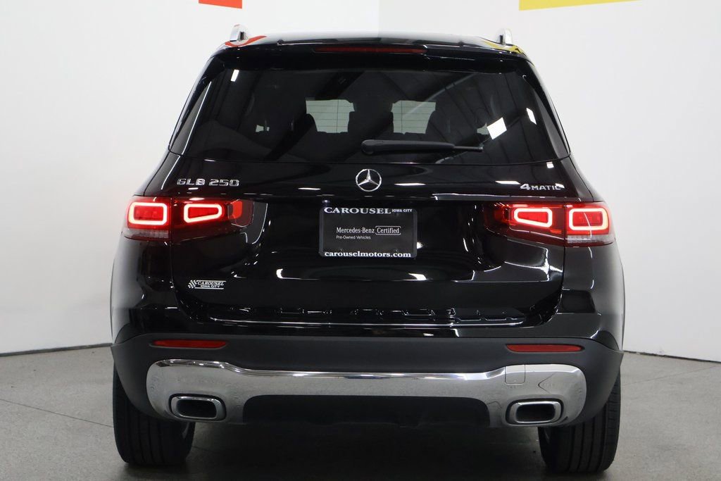 Certified 2022 Mercedes-Benz GLB 250 4MATIC image 11