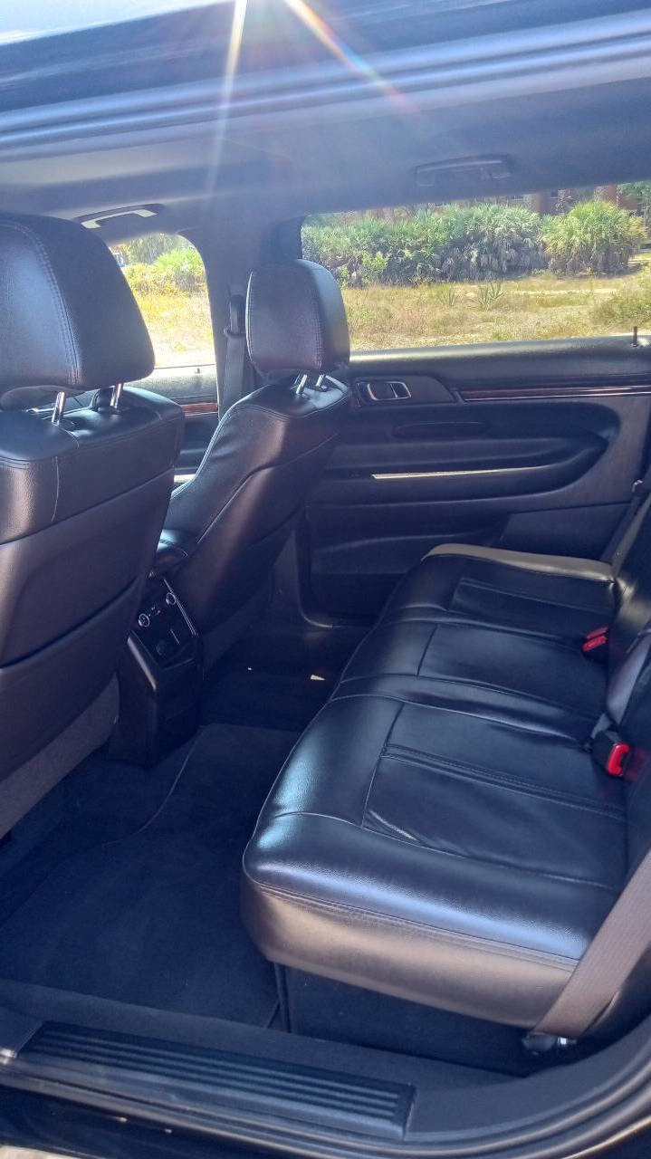 Used 2014 Lincoln MKT AWD image 17