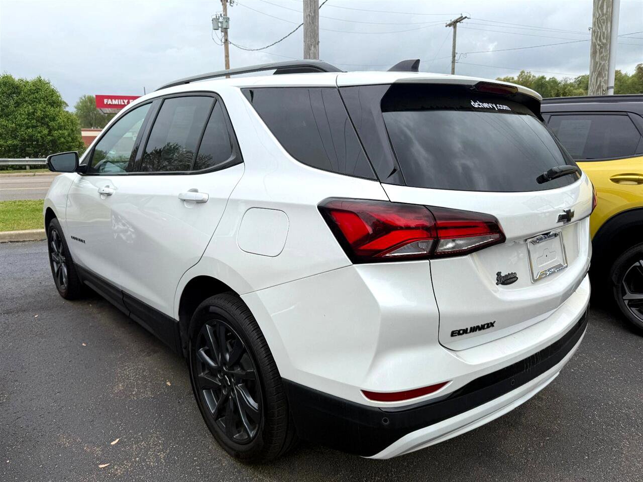 Used 2024 Chevrolet Equinox RS w/ RS Leather Package image 6