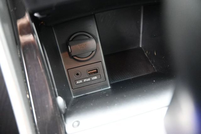 Used 2013 Hyundai Elantra Limited FWD image 4