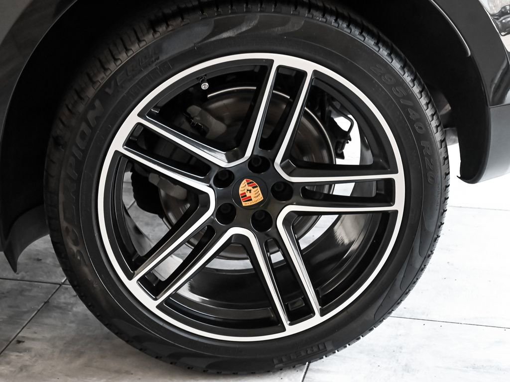 Used 2021 Porsche Macan S AWD/4WD image 8
