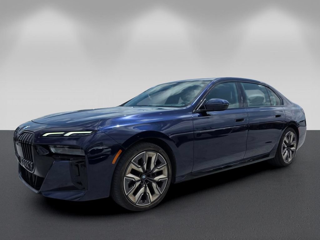 Certified 2023 BMW 760i xDrive AWD/4WD image 8