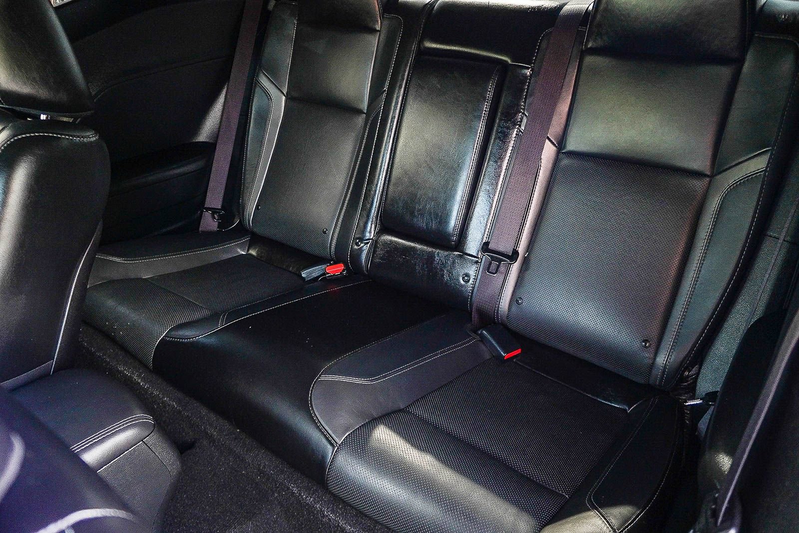 Used 2019 Dodge Challenger SXT w/ Plus Package image 24