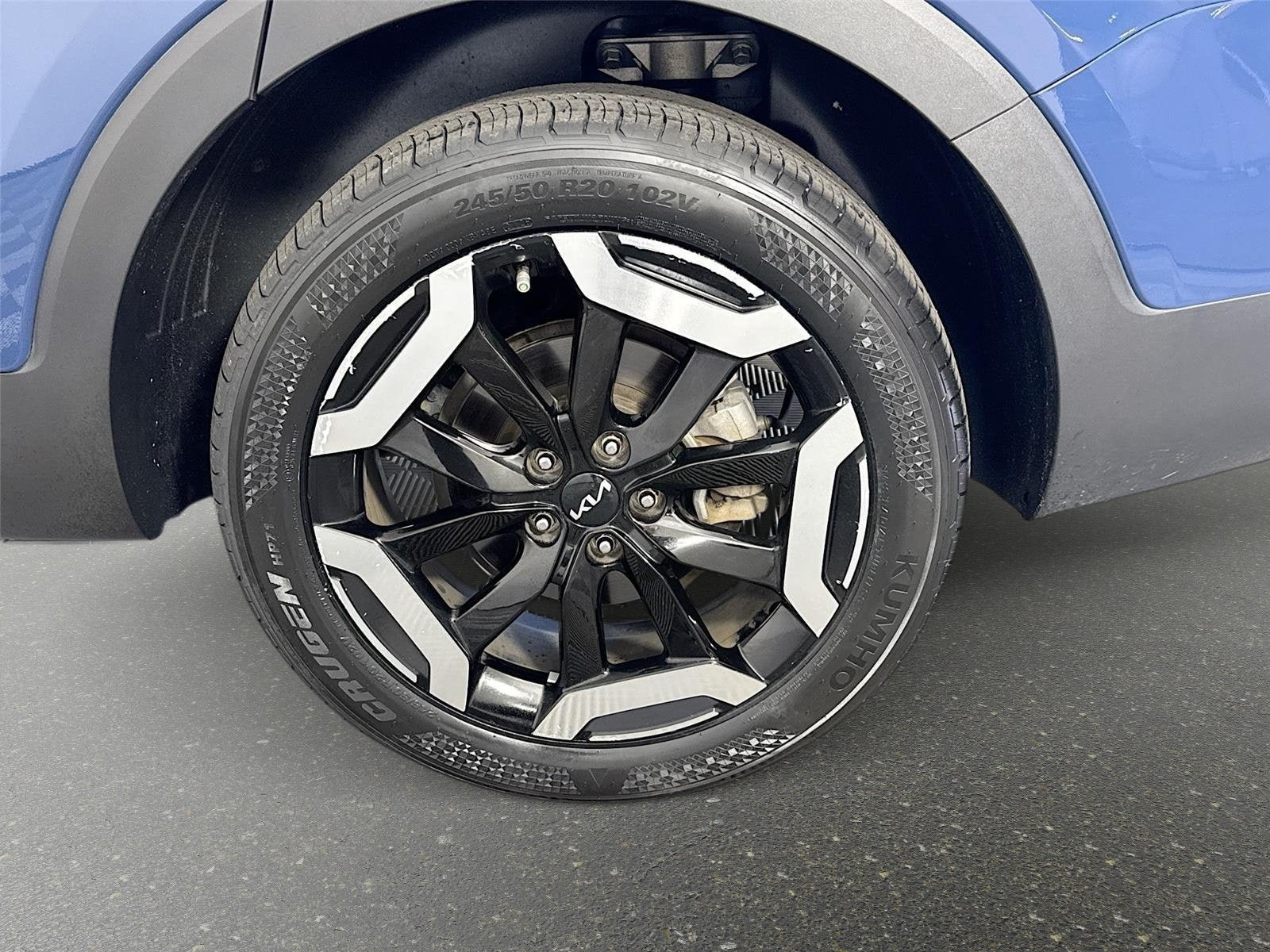 Certified 2024 Kia Telluride EX w/ EX Captain's Chair Package AWD/4WD image 34
