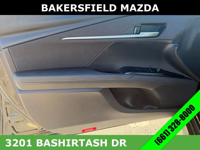 Used 2025 Toyota Camry LE image 10