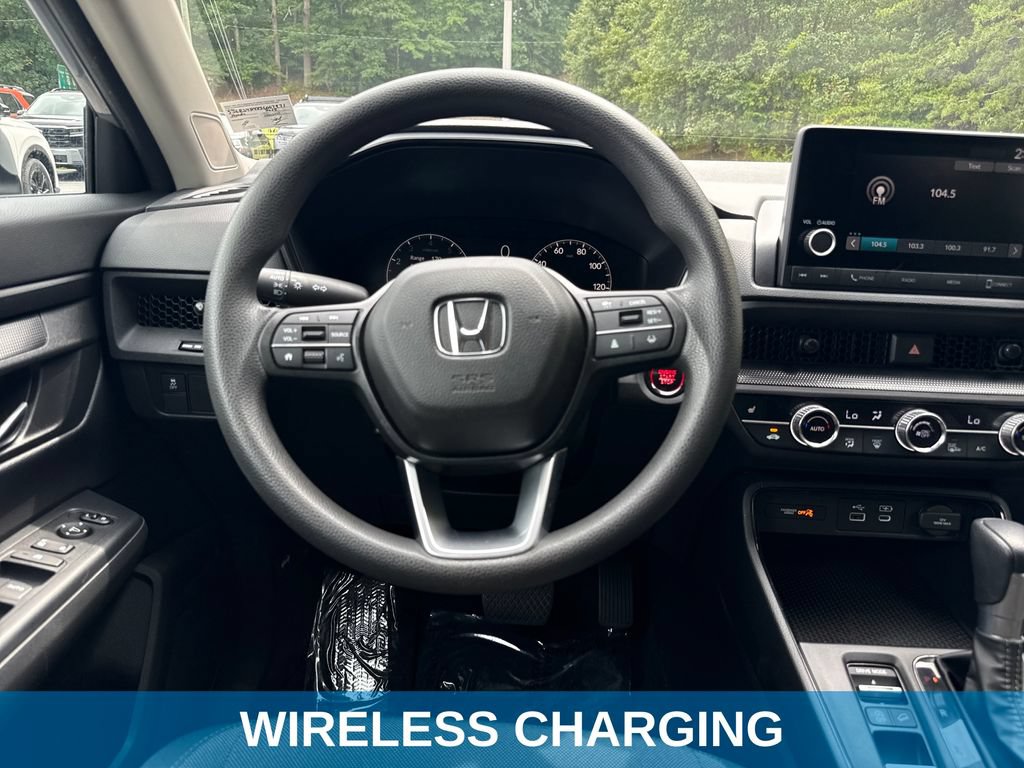 Used 2025 Honda CR-V EX image 18