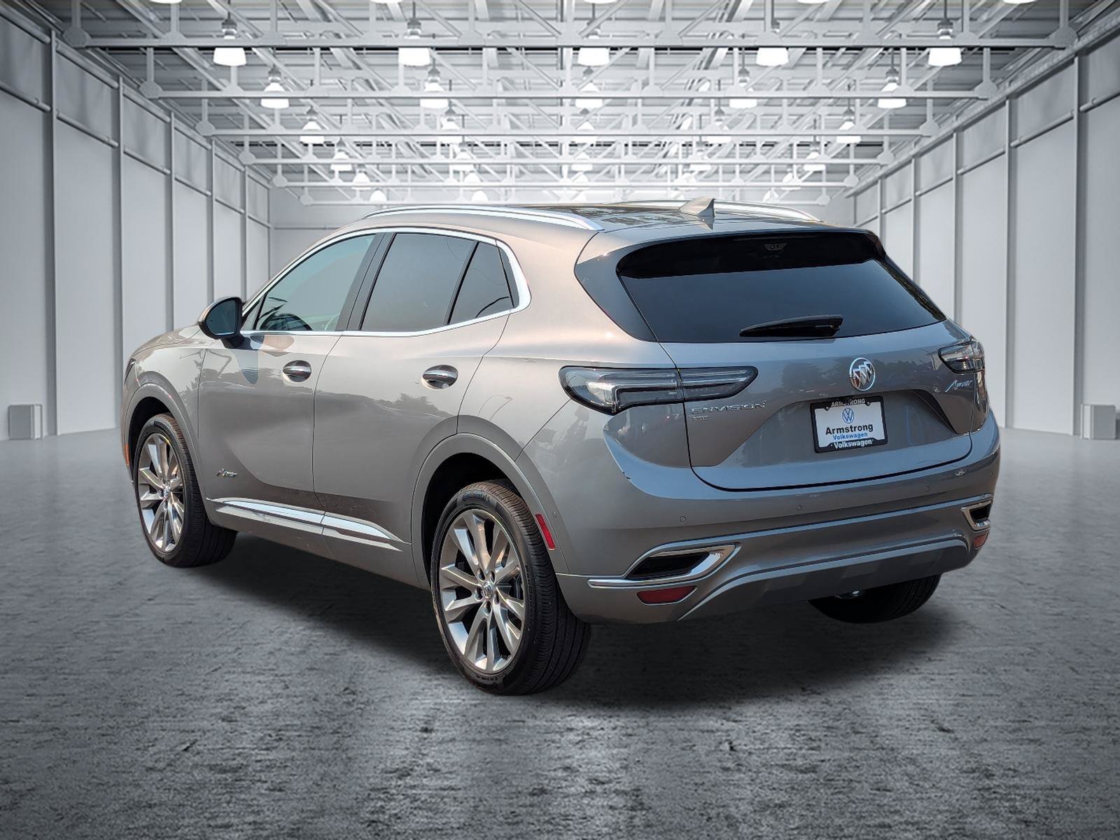 Used 2023 Buick Envision Avenir AWD/4WD image 3