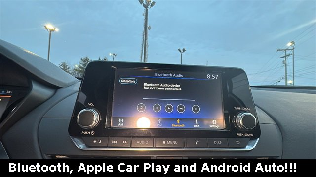 Used 2024 Nissan Altima 2.5 S image 3