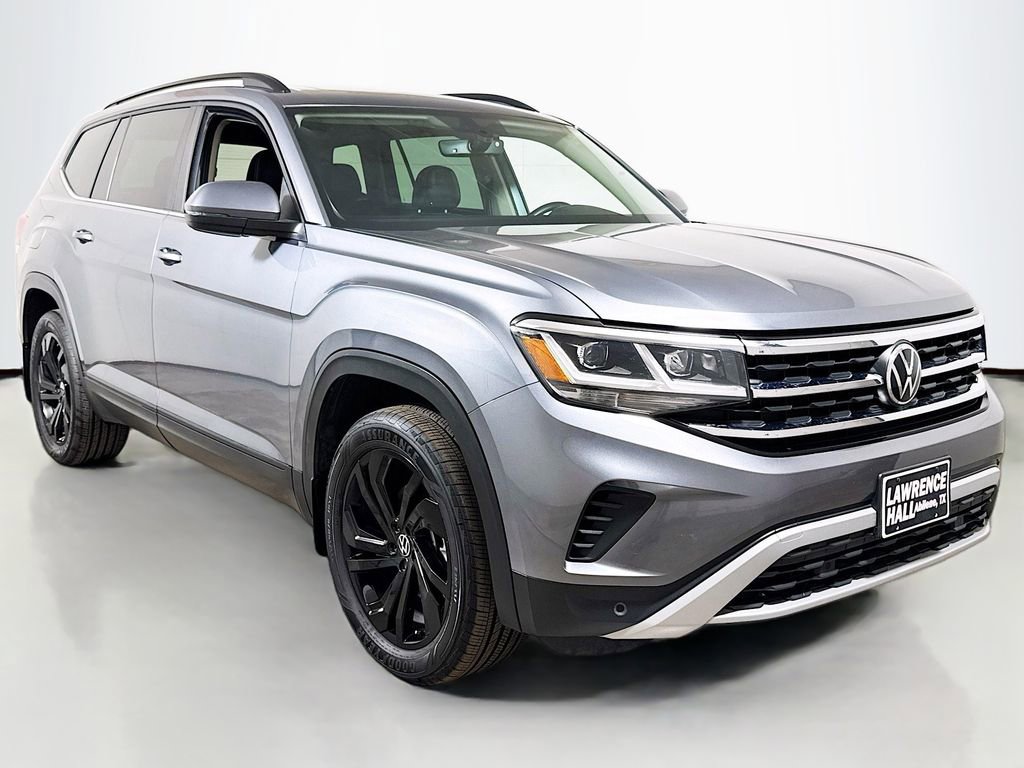 Used 2022 Volkswagen Atlas SE image 3