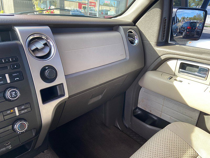 Used 2010 Ford F150 XLT image 15