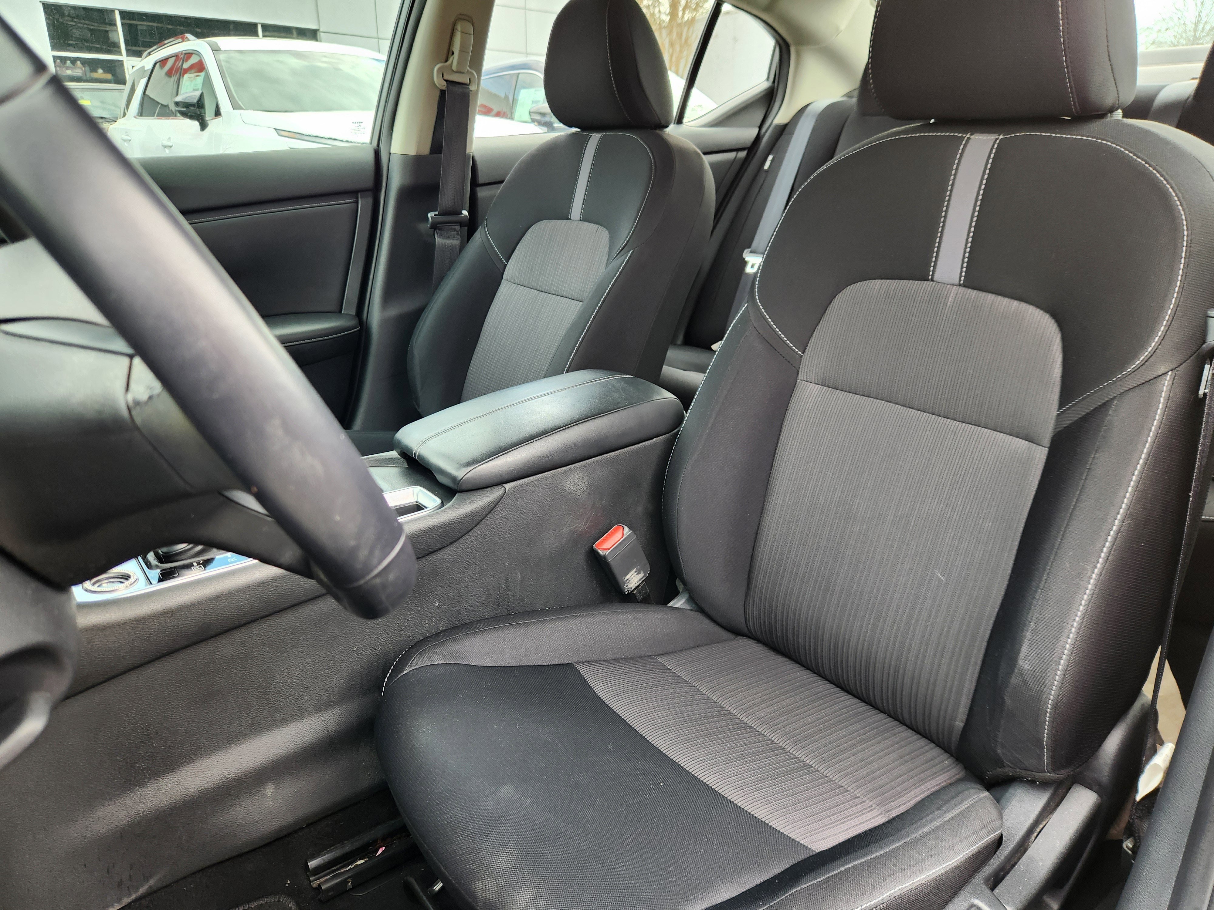 Used 2020 Nissan Sentra SV image 7