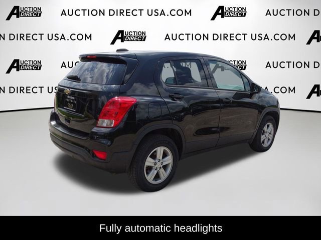 Used 2020 Chevrolet Trax LS w/ Tint and Cruise Package image 11