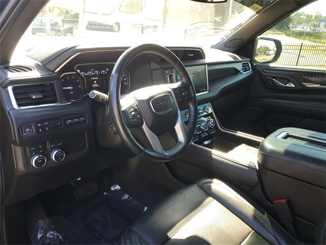 Used 2021 GMC Yukon Denali w/ LPO, Illumination Package image 12