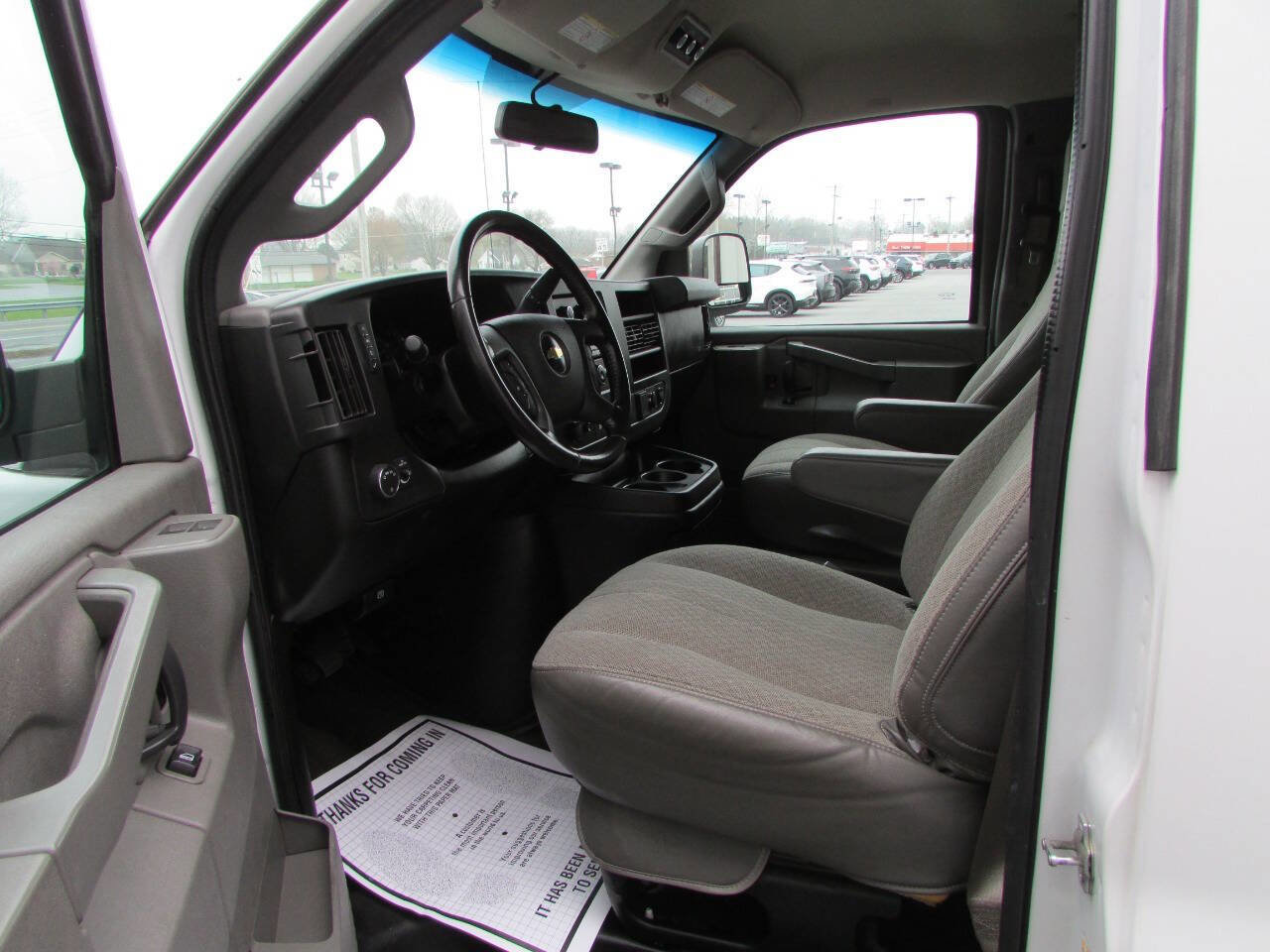 Used 2020 Chevrolet Express 3500 LS RWD image 8