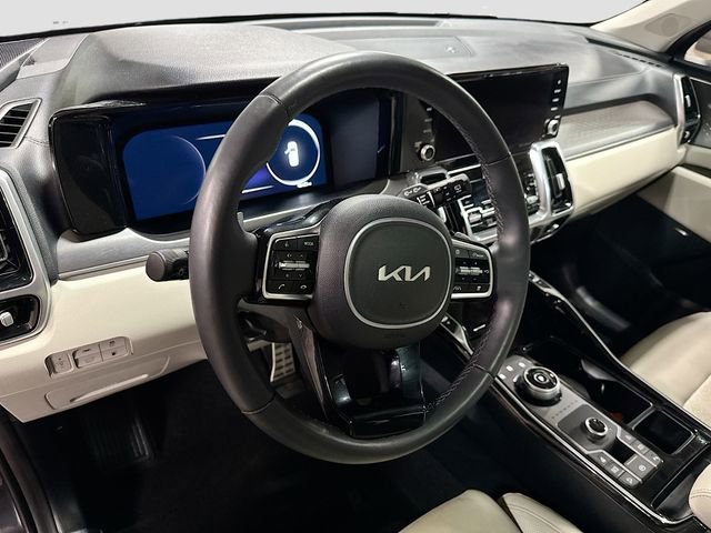 Used 2024 Kia Sorento SX Prestige AWD/4WD image 9
