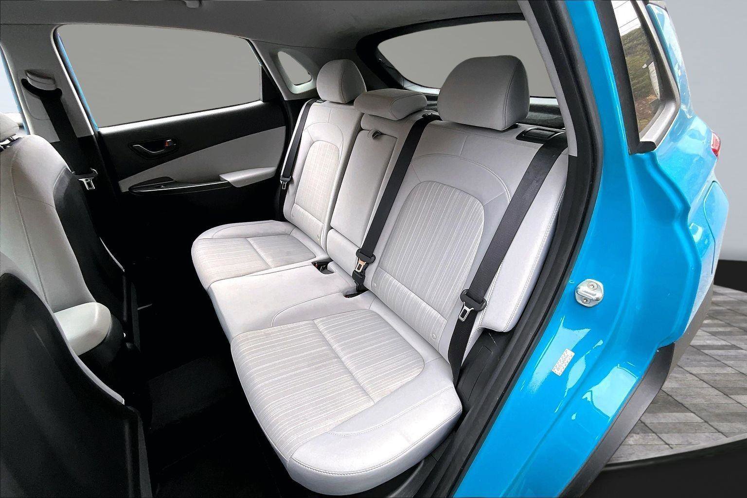 Used 2022 Hyundai Kona SEL image 27