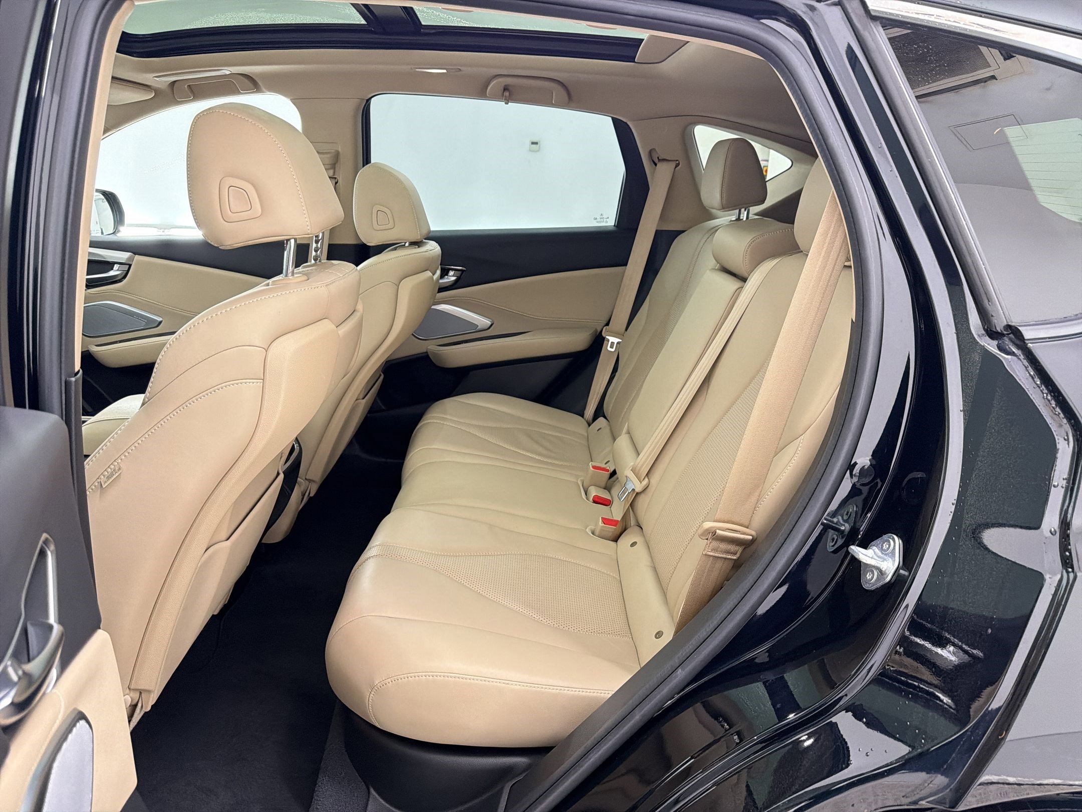 Used 2022 Acura RDX FWD w/ Technology Package image 13