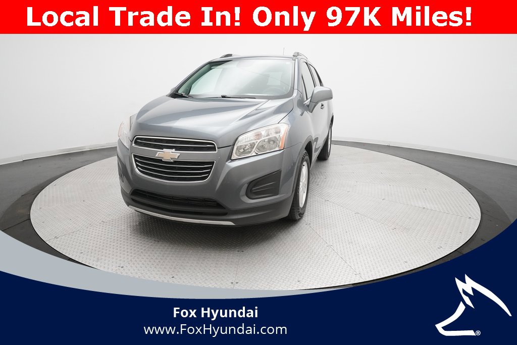 Used 2015 Chevrolet Trax LT w/ LT Sun and Sound Package image 31
