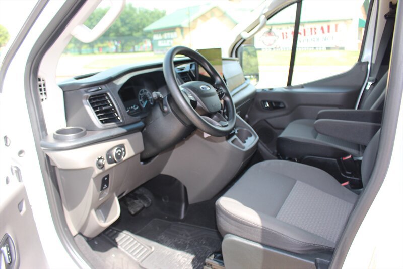 Used 2025 Ford Transit 350 XLT RWD image 23