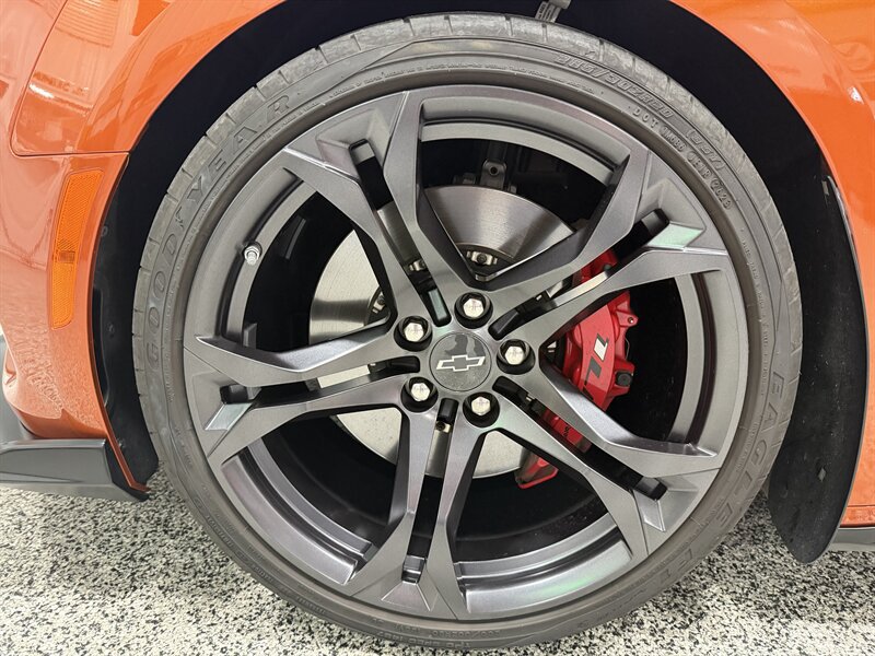 Used 2024 Chevrolet Camaro SS RWD image 26