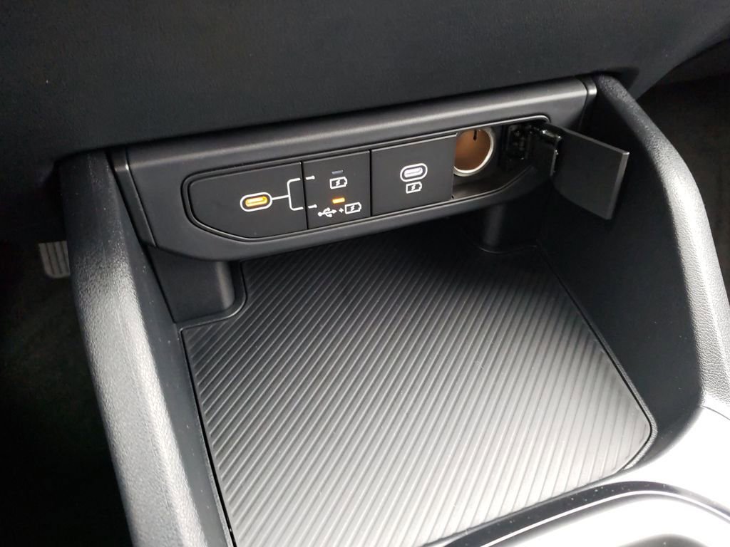 New 2025 Kia K4 LXS image 21