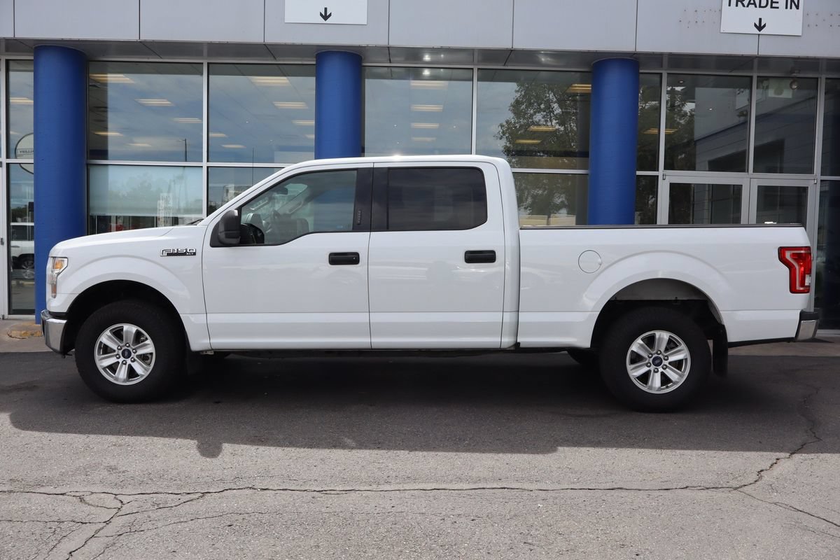 Used 2017 Ford F150 XLT AWD/4WD image 2