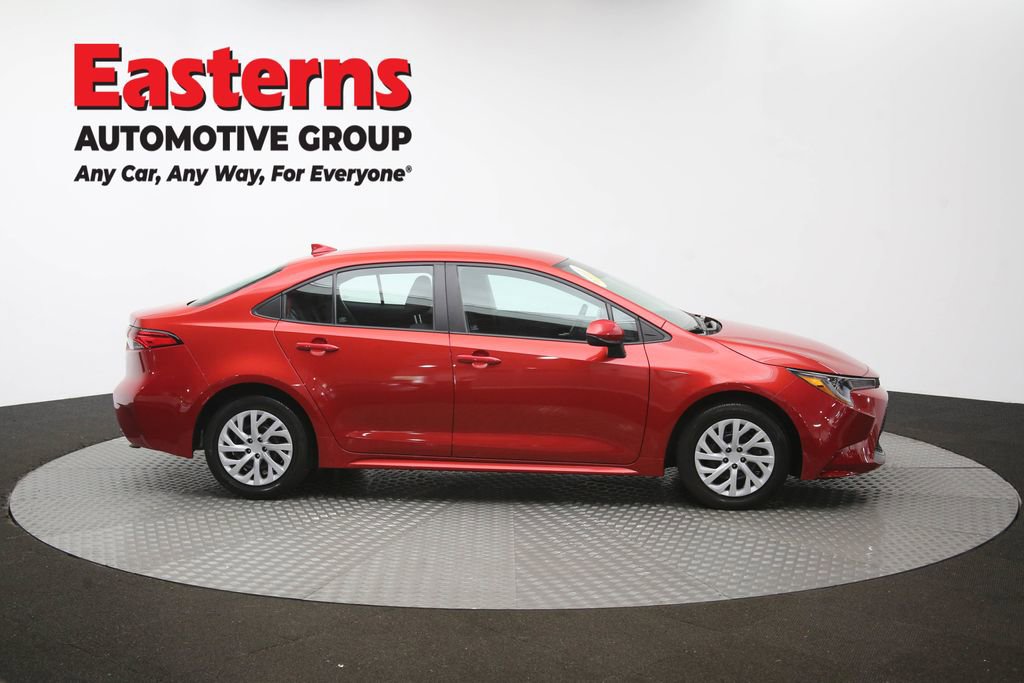 Used 2020 Toyota Corolla LE FWD image 44