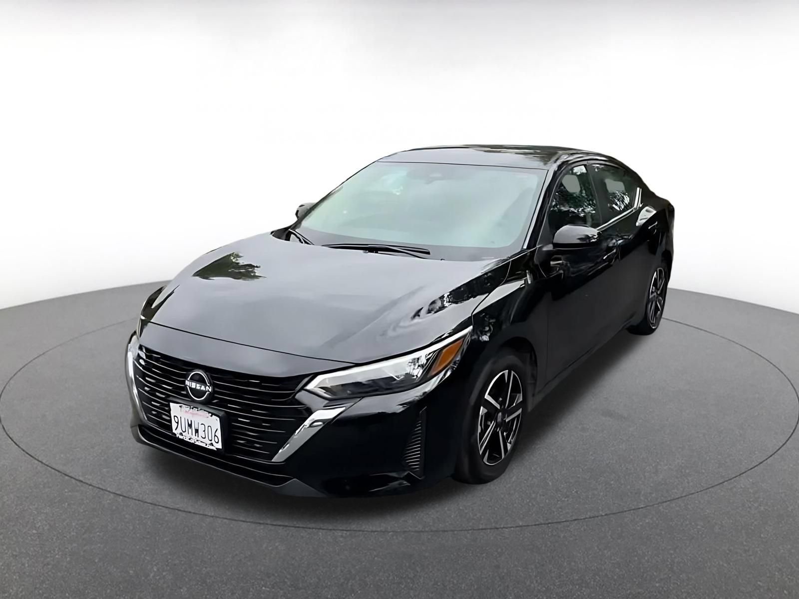 Used 2025 Nissan Sentra SV FWD image 6